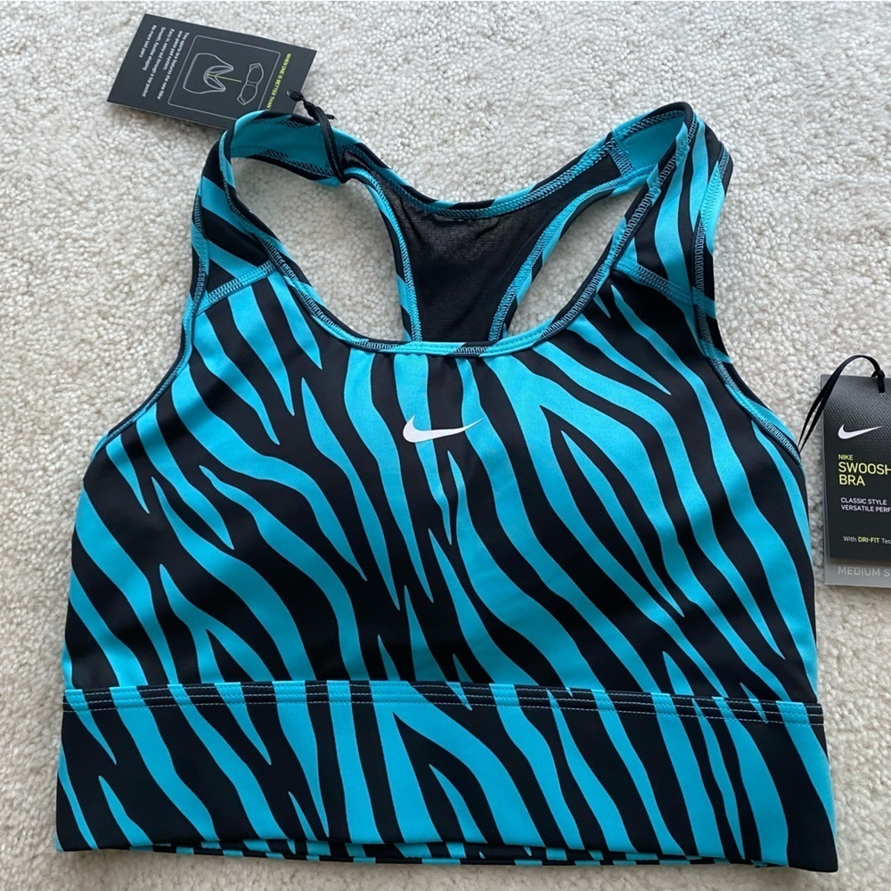 𝅺nwt Nike Sports Bra Dri-Fit Black/Blue Zebra Print Sz M